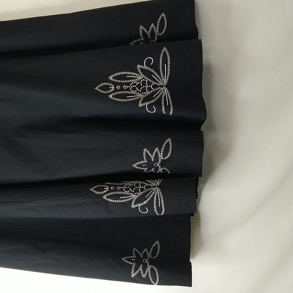 NA NA FasHion Black Fit and Flare Skirt Size: XL - Picture 4 of 4
